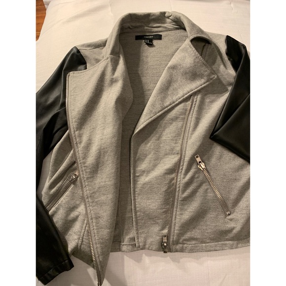 Forever21 Gray Faux Leather Sleeve Moto Jacket (M) - Picture 10 of 12